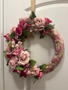 Pink Rose Holiday Wreath - Unbranded Floral Door Wreath